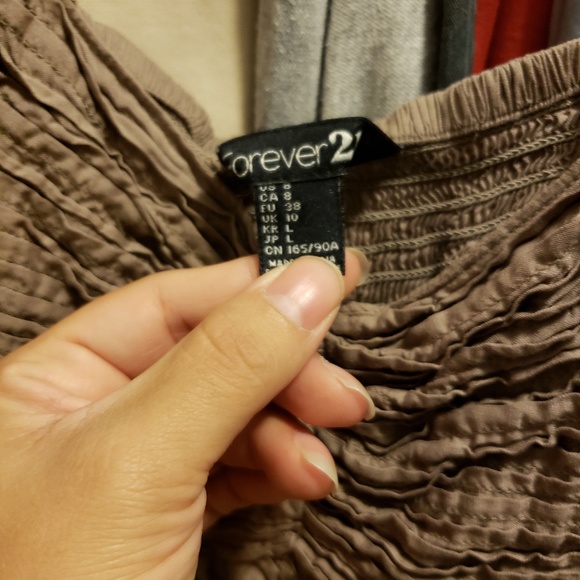 Dress - Picture 3 of 3